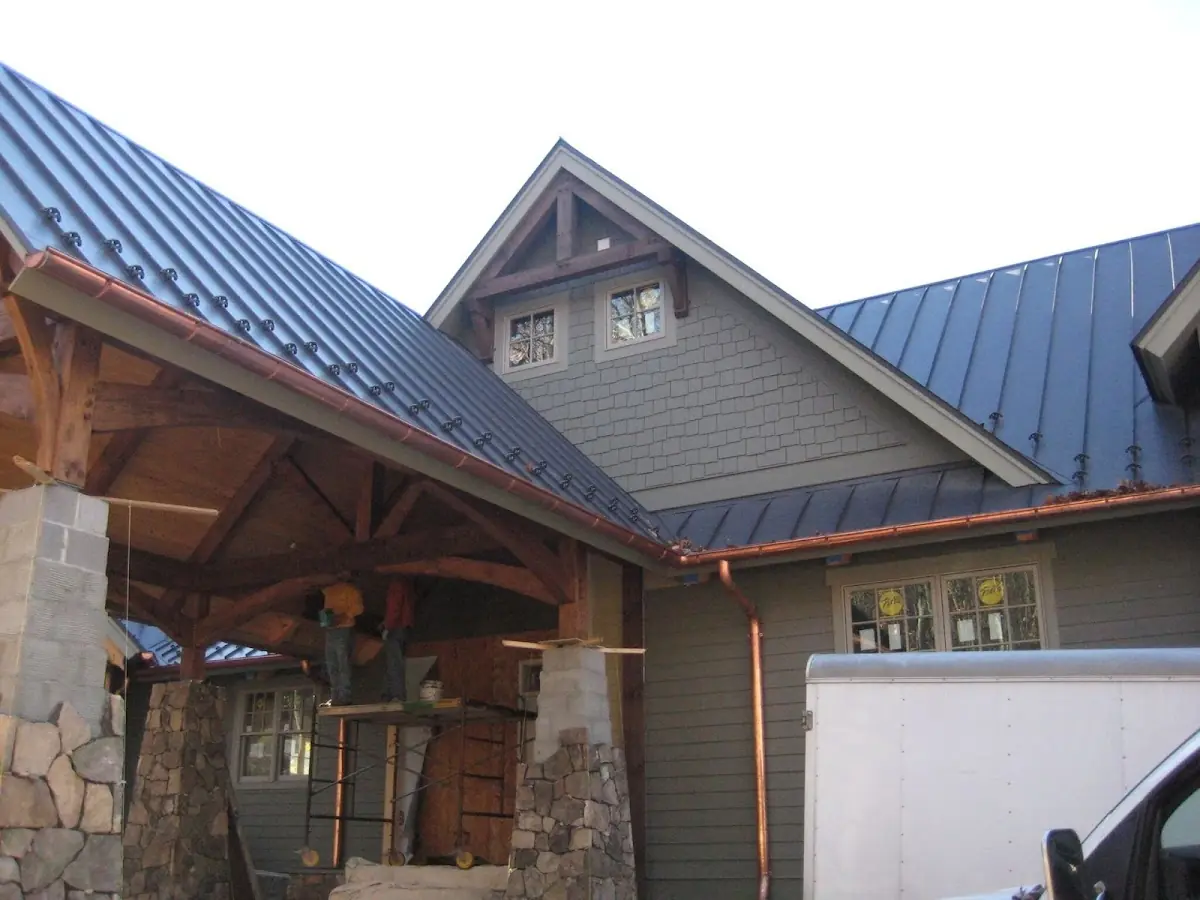 Craftsman Roofing team delivering quality roofing work in St. Peters